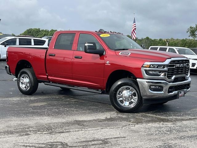 2026 RAM 2500 RAM 2500 TRADESMAN CREW CAB 4X4 6'4' BOX