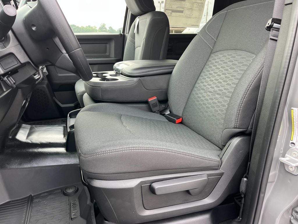 2026 RAM 2500 RAM 2500 WARLOCK CREW CAB 4X4 6'4' BOX