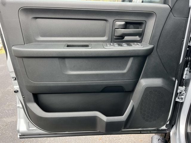 2026 RAM 2500 RAM 2500 TRADESMAN CREW CAB 4X4 6'4' BOX