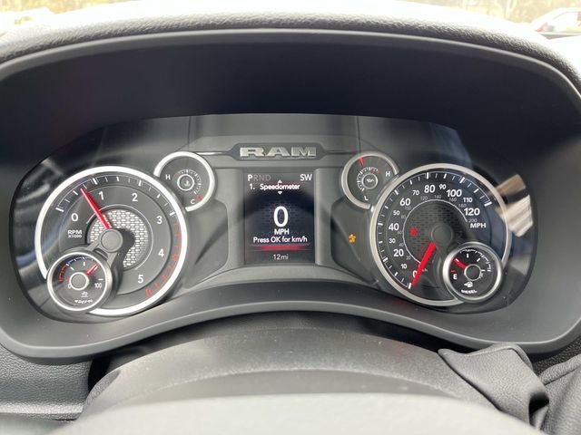 2026 RAM 2500 RAM 2500 TRADESMAN CREW CAB 4X4 6'4' BOX