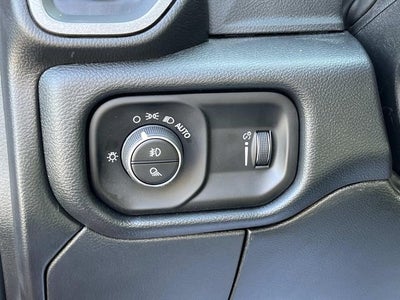 2026 RAM 2500 RAM 2500 TRADESMAN CREW CAB 4X4 6'4' BOX
