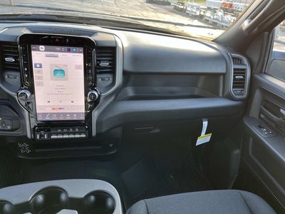 2025 RAM 2500 RAM 2500 TRADESMAN CREW CAB 4X4 6'4' BOX