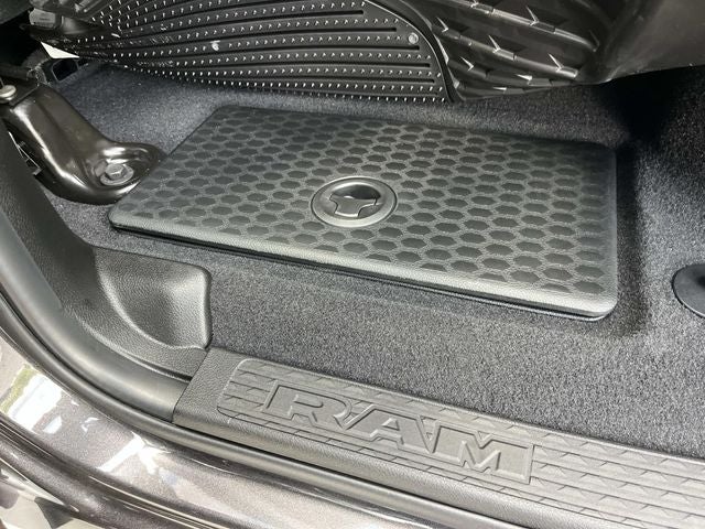2026 RAM 2500 RAM 2500 LARAMIE CREW CAB 4X4 6'4' BOX