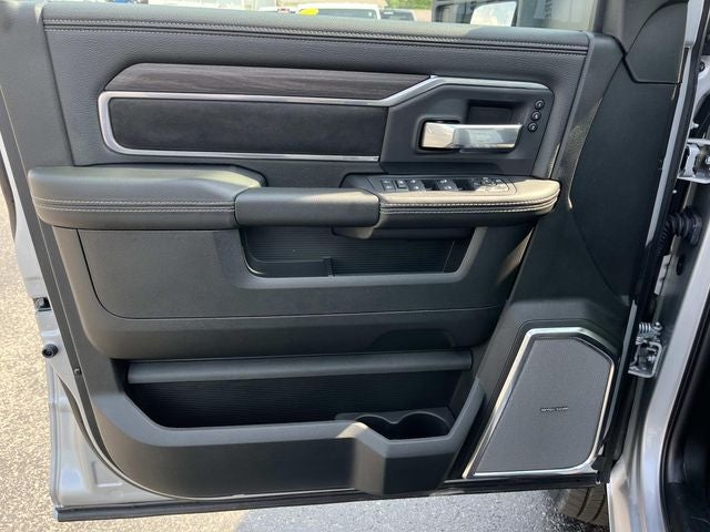 2026 RAM 2500 RAM 2500 LARAMIE CREW CAB 4X4 6'4' BOX