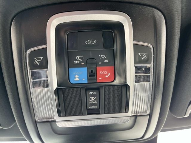 2026 RAM 2500 RAM 2500 LARAMIE CREW CAB 4X4 6'4' BOX