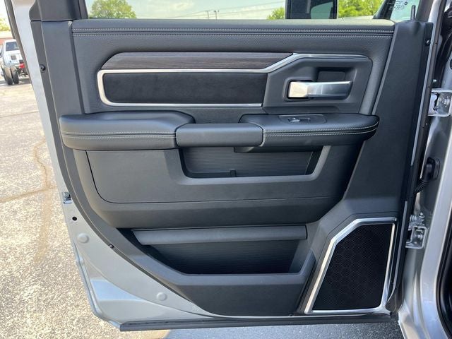 2026 RAM 2500 Laramie Crew Cab 4x4 6'4' Box
