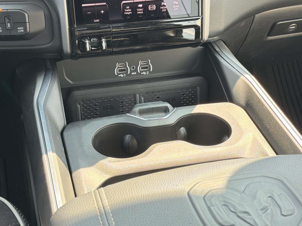 2026 RAM 2500 RAM 2500 LARAMIE CREW CAB 4X4 6'4' BOX