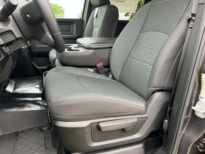 2026 RAM 2500 RAM 2500 BLACK EXPRESS CREW CAB 4X4 8' BOX