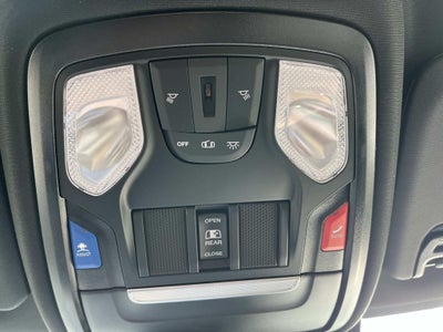 2026 RAM 2500 RAM 2500 BLACK EXPRESS CREW CAB 4X4 8' BOX