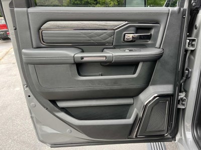2026 RAM 2500 RAM 2500 LIMITED MEGA CAB 4X4 6'4' BOX