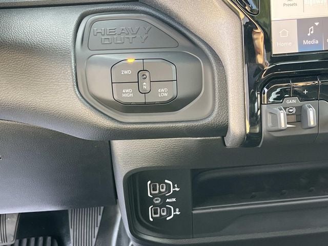 2026 RAM 3500 RAM 3500 TRADESMAN REGULAR CAB 4X4 8' BOX