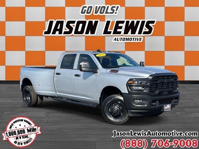2026 RAM 3500 RAM 3500 TRADESMAN CREW CAB 4X4 8' BOX
