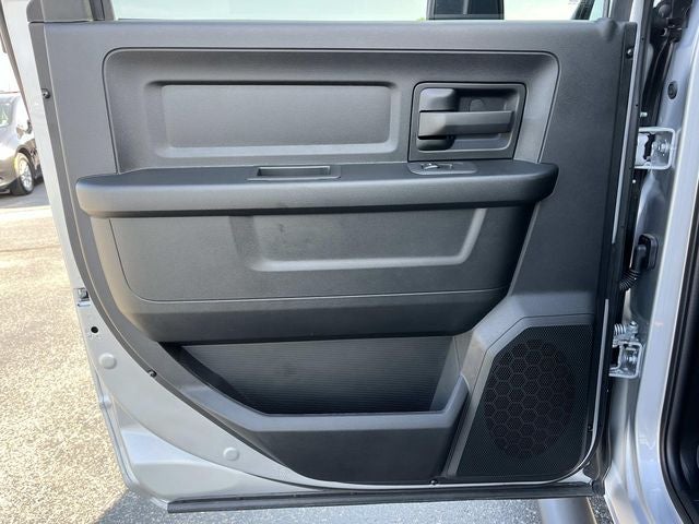 2026 RAM 3500 RAM 3500 TRADESMAN CREW CAB 4X4 8' BOX