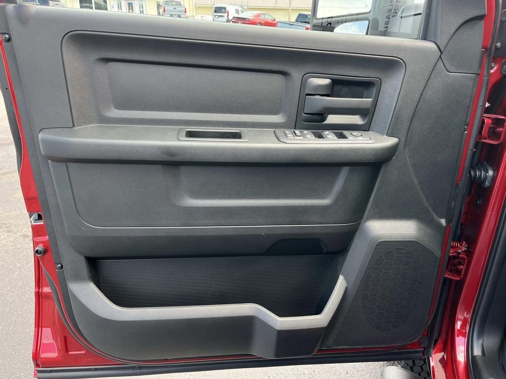2026 RAM 3500 RAM 3500 TRADESMAN CREW CAB 4X4 8' BOX