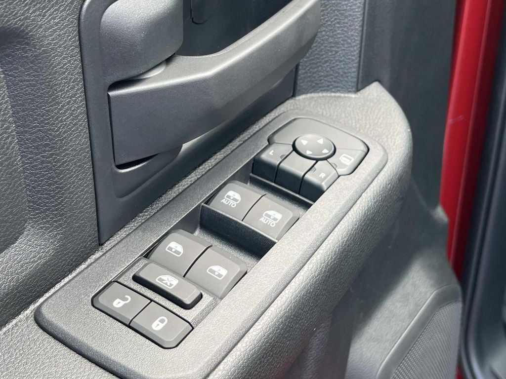 2026 RAM 3500 RAM 3500 TRADESMAN CREW CAB 4X4 8' BOX