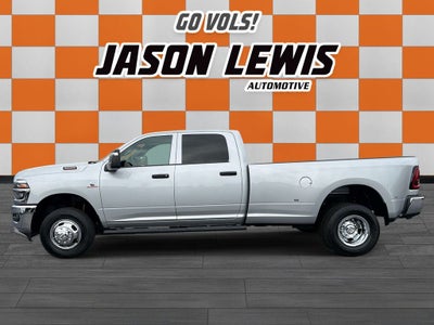 2026 RAM 3500 RAM 3500 TRADESMAN CREW CAB 4X4 8' BOX