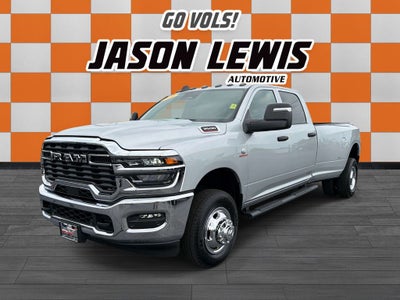2026 RAM 3500 RAM 3500 TRADESMAN CREW CAB 4X4 8' BOX