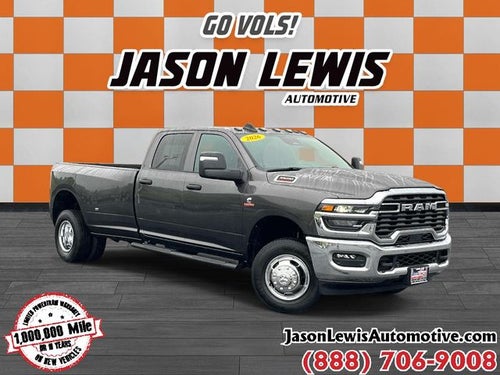 2026 RAM 3500 RAM 3500 TRADESMAN CREW CAB 4X4 8' BOX