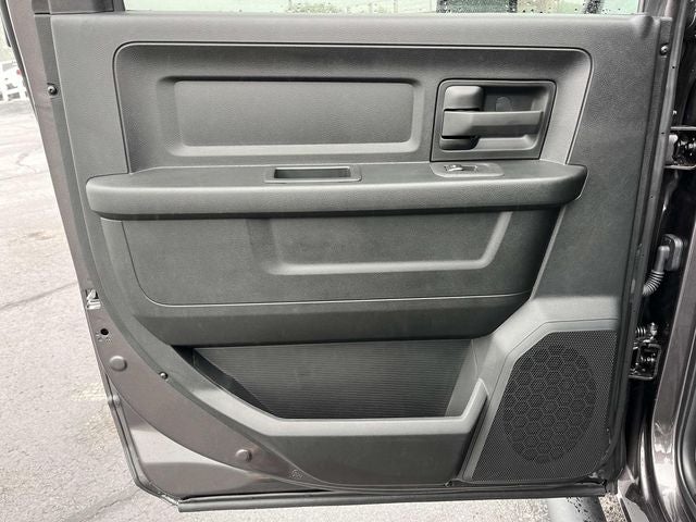 2026 RAM 3500 RAM 3500 TRADESMAN CREW CAB 4X4 8' BOX