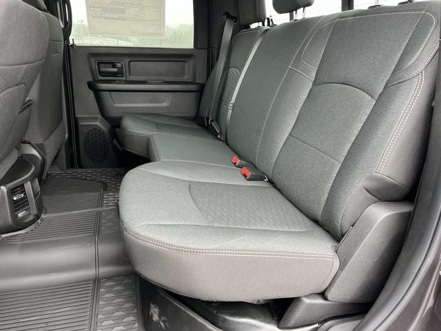2026 RAM 3500 RAM 3500 TRADESMAN CREW CAB 4X4 8' BOX