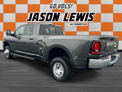 2026 RAM 3500 RAM 3500 TRADESMAN CREW CAB 4X4 8' BOX