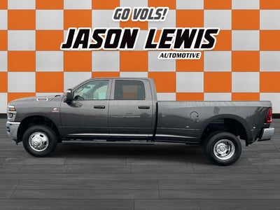 2026 RAM 3500 RAM 3500 TRADESMAN CREW CAB 4X4 8' BOX