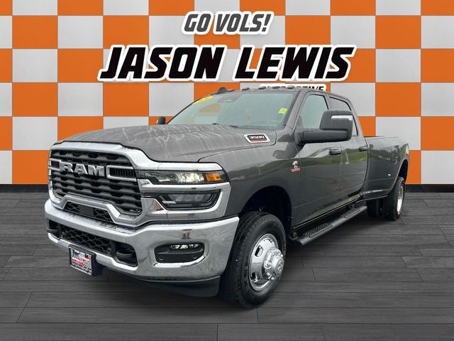2026 RAM 3500 RAM 3500 TRADESMAN CREW CAB 4X4 8' BOX