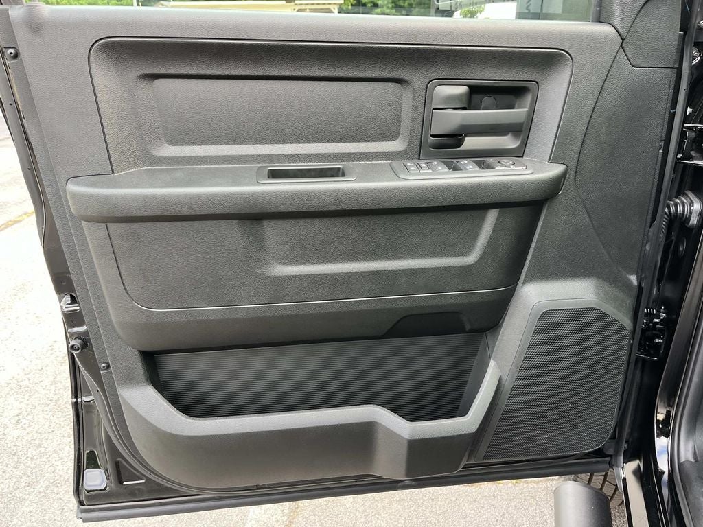 2026 RAM 3500 RAM 3500 TRADESMAN CREW CAB 4X4 8' BOX