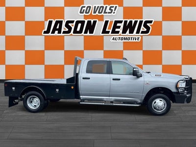 2024 RAM 3500 Big Horn Crew Cab 4x4 8' Box