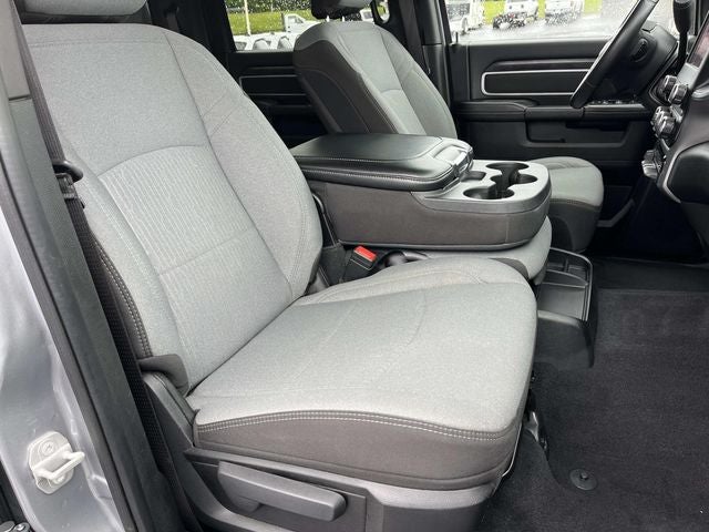 2024 RAM 3500 Big Horn Crew Cab 4x4 8' Box