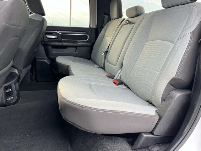 2024 RAM 3500 Big Horn Crew Cab 4x4 8' Box