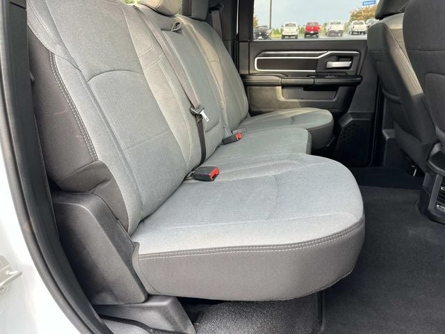 2024 RAM 3500 Big Horn Crew Cab 4x4 8' Box