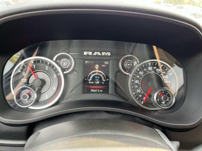 2024 RAM 3500 Big Horn Crew Cab 4x4 8' Box