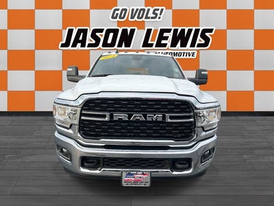 2024 RAM 3500 Big Horn Crew Cab 4x4 8' Box