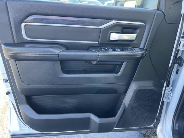 2024 RAM 3500 Big Horn Crew Cab 4x4 8' Box