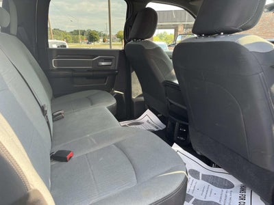 2022 RAM 3500 Big Horn Crew Cab 4x4 8' Box
