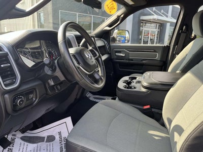 2022 RAM 3500 Big Horn Crew Cab 4x4 8' Box