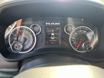 2022 RAM 3500 Big Horn Crew Cab 4x4 8' Box