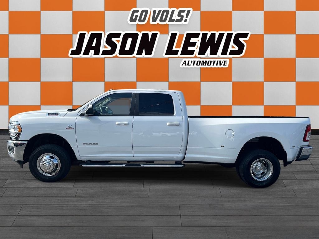 2022 RAM 3500 Big Horn Crew Cab 4x4 8' Box