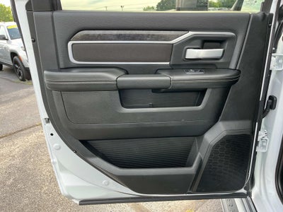 2024 RAM 3500 Big Horn Crew Cab 4x4 8' Box