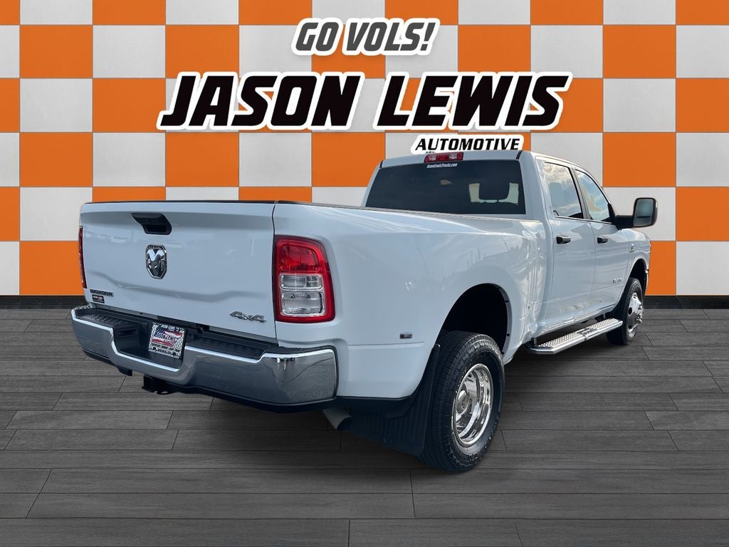 2024 RAM 3500 Big Horn Crew Cab 4x4 8' Box