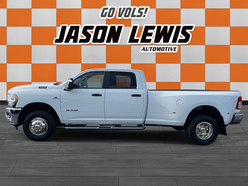 2024 RAM 3500 Big Horn Crew Cab 4x4 8' Box