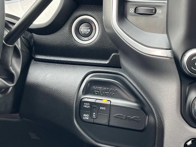 2024 RAM 3500 Big Horn Crew Cab 4x4 8' Box