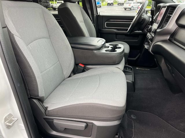 2024 RAM 3500 Big Horn Crew Cab 4x4 8' Box