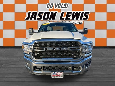 2024 RAM 3500 Big Horn Crew Cab 4x4 8' Box