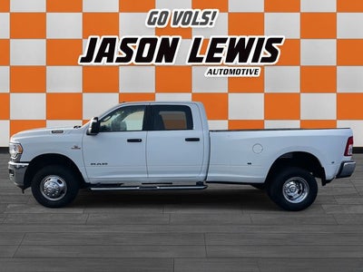 2024 RAM 3500 Big Horn Crew Cab 4x4 8' Box