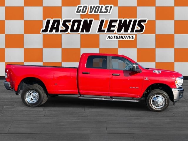 2024 RAM 3500 Big Horn Crew Cab 4x4 8' Box