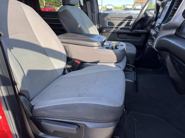 2024 RAM 3500 Big Horn Crew Cab 4x4 8' Box