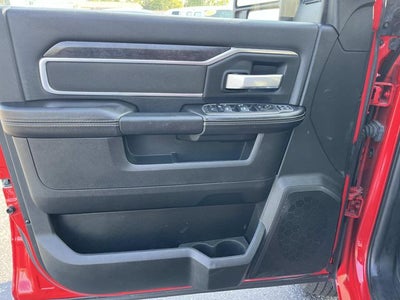 2024 RAM 3500 Big Horn Crew Cab 4x4 8' Box