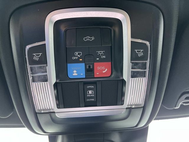 2026 RAM 3500 RAM 3500 LARAMIE CREW CAB 4X4 8' BOX